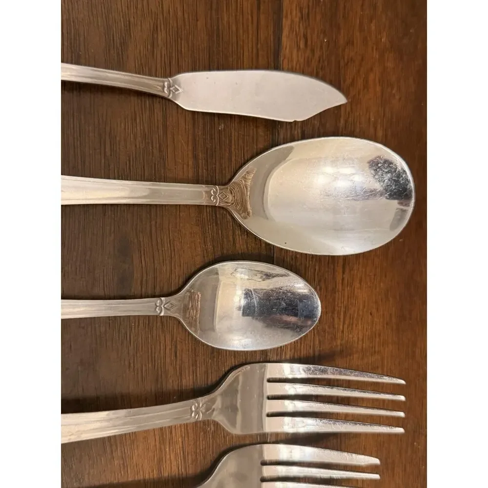 1970 Walco 15 Utica Stainless Fanfare Mixed Lot Shell Handle - Set of 8 Flatware